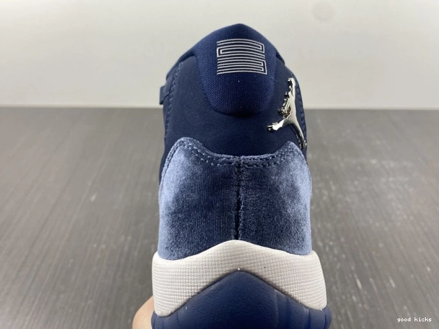 Rep 11 WMNS Air Jordan Midnight AR0715-441 Velvet Navy 0820